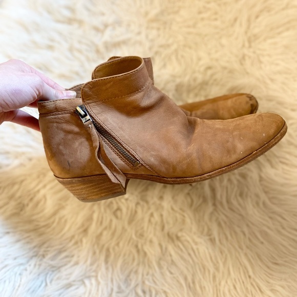 Camel Packer Booties - Picture 6 of 8